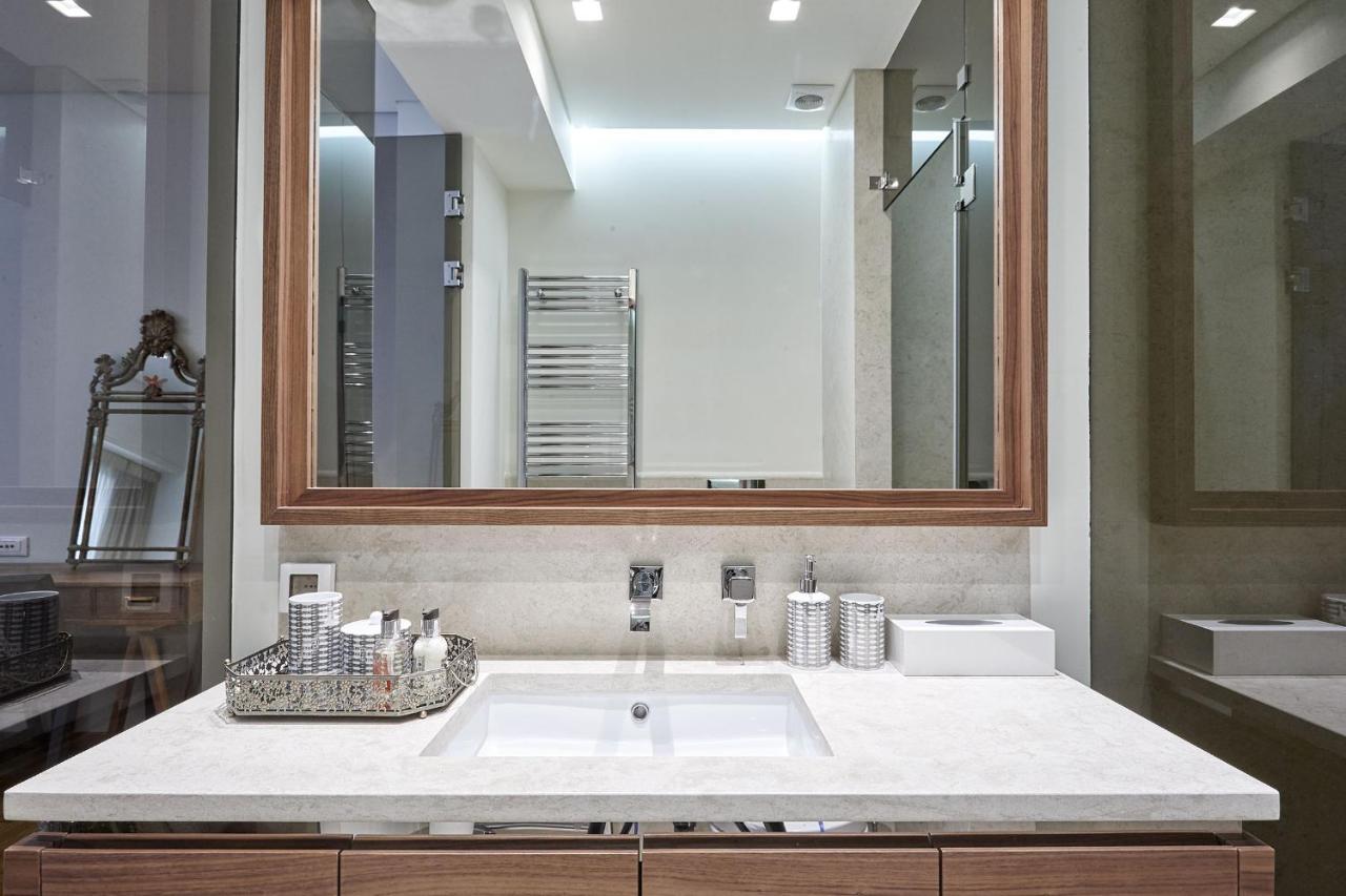 Kolonaki Square Elegant Apartment Atenas Exterior foto